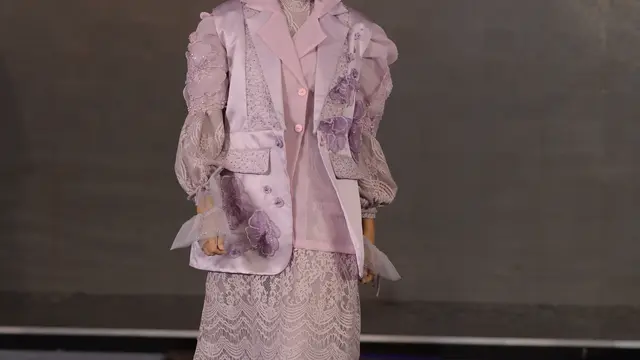 Koleksi Alfatir Muhammad dan Kiki di MUFFEST Surabaya/dok. MUFFEST