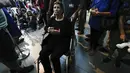 Menurut Lifschitz, Lifshitz diculik oleh Hamas dan dibawa dengan sepeda motor. (AP Photo/Ariel Schalit)