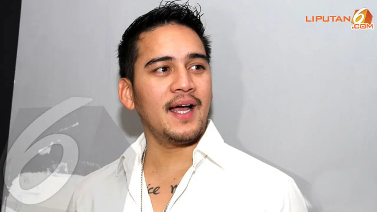 mario-lawalata-131227b.jpg