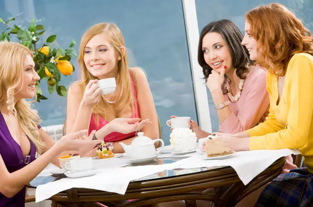 Lakukan pendekatan secara personal untuk bisa mengubah perilaku Si Biang Onar di kantor