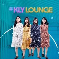 Ngobrol dan menyaksikan aksi JKT48 Acoustic bisa kamu lakukan di sini.