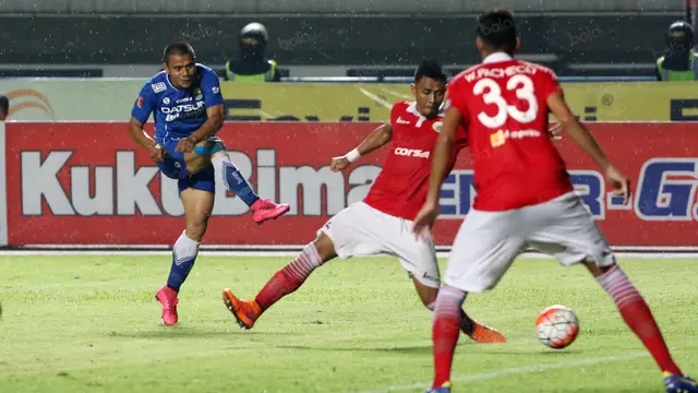Tantan Persib Bandung