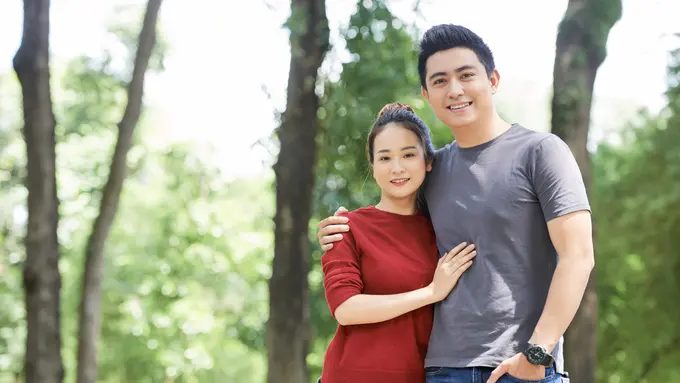 Pasangan cinta bahagia