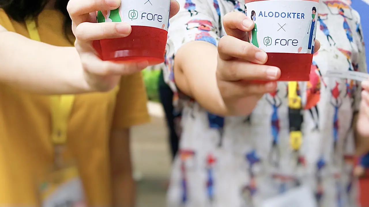 1000 Gelas Madu Manuka untuk Dukung Ibadah Puasa Tenaga Kesehatan di Wisma Atlet
