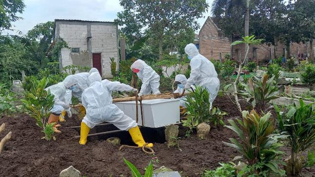 Pemakaman Jenasah dengan Protokol Covid-19 di Kota Malang Naik Tinggi