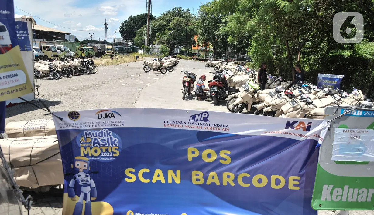 Angkutan mudik MOTIS 2023 akan diselenggarakan pada 11-20 April 2023, dan angkutan balik pada 25 April – 4 Mei 2023. (merdeka.com/Iqbal S. Nugroho)