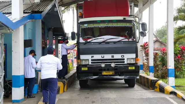 Jembatan timbang kini lebih bersahabat dan jauh dari aksi pungli.