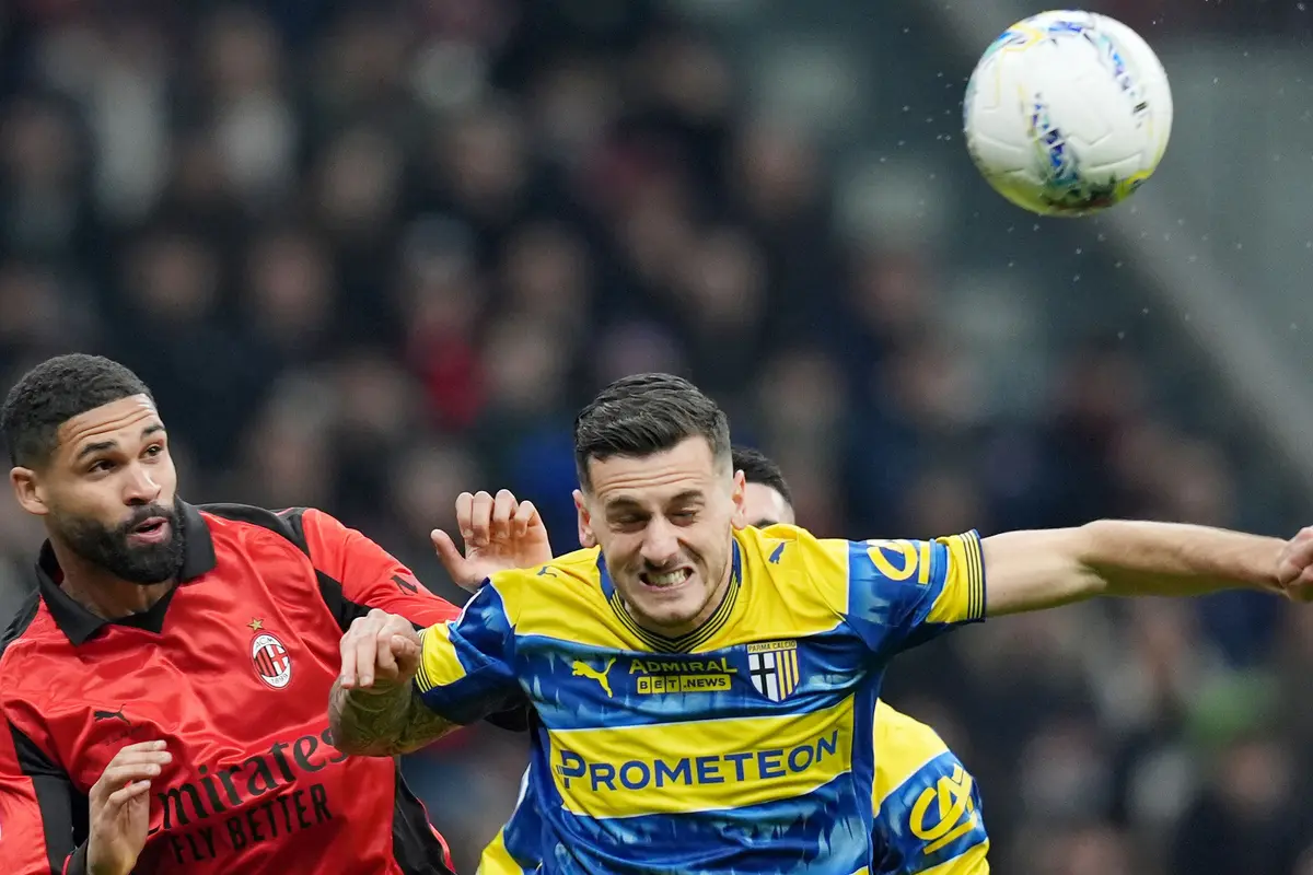 Foto: AC Milan Tersandung Parma di Laga Lanjutan Liga Italia, Semakin Tertinggal dari Inter