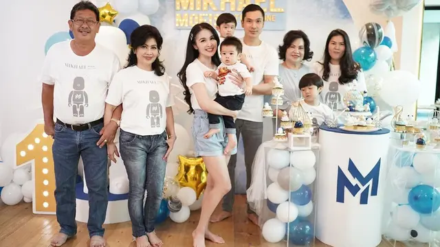 6 Momen Ulang Tahun Mikhael Moeis Anak Sandra Dewi, Kini Berusia 1 Tahun