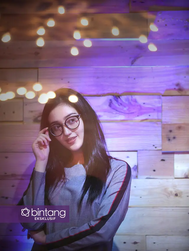 [Bintang] A3 Eksklusif Ranty Maria