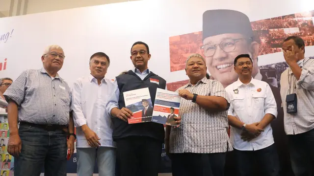 Calon Presiden Anies Baswedan menghadiri acara Ngariung 1.000 Alumni ITB di Bandung. (Istimewa).