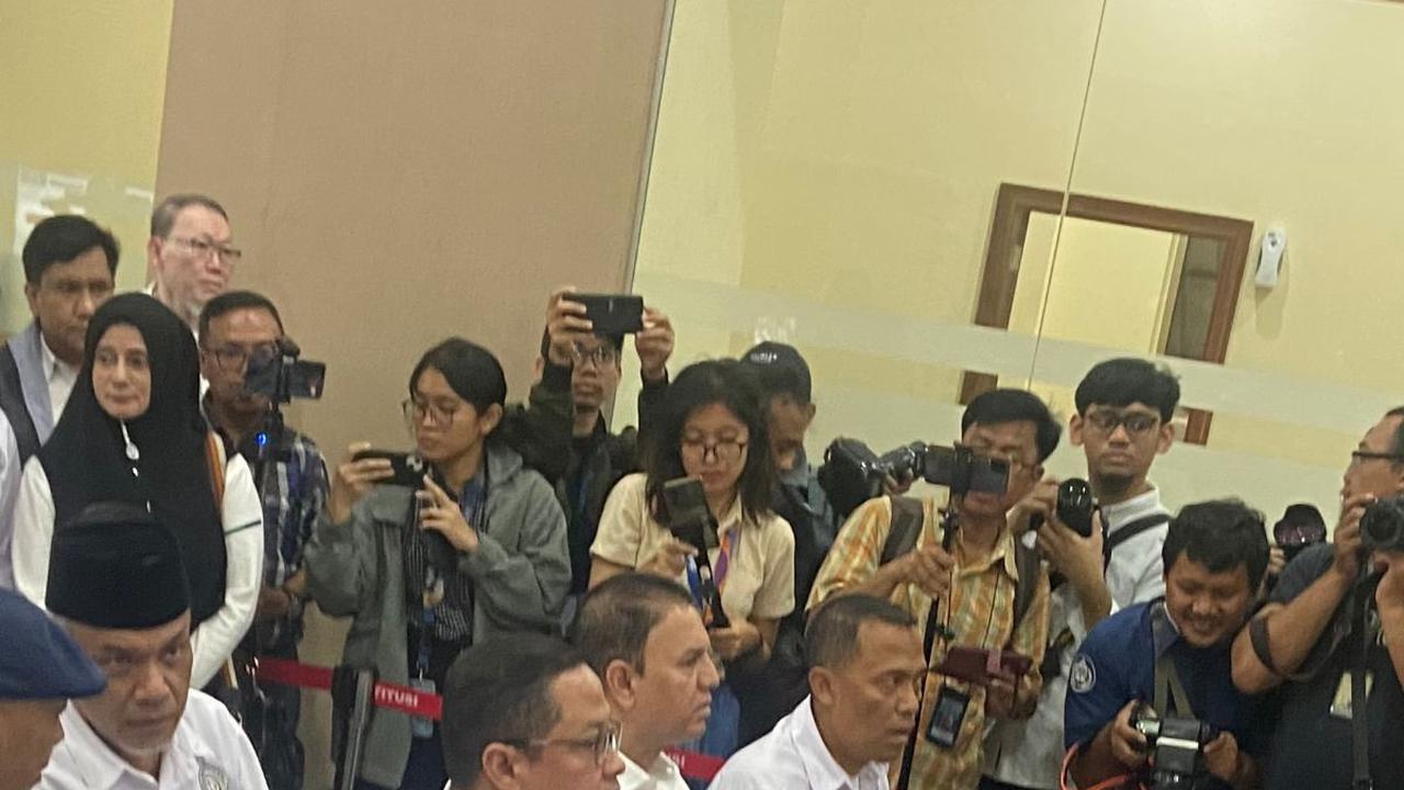 Timnas AMIN Resmi Daftarkan Gugatan Hasil Pilpres 2024 ke MK