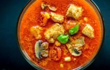 Cara Mudah Membuat Opor Ayam, Rahasia Agar Bumbu dan Daging Matang Sempurna