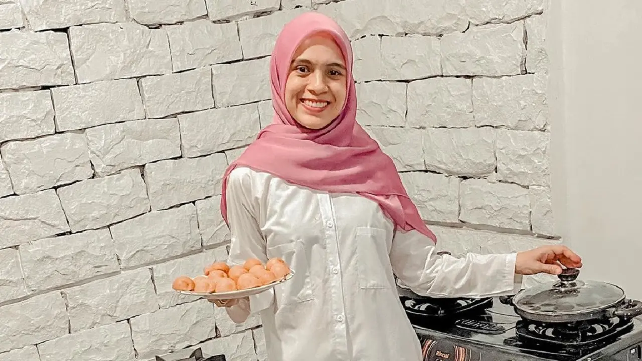 Nycta Gina