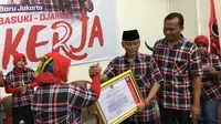 Deklarasi Forum Honorer Kategori 2 Indonesia (FHK2I) se-DKI Jakarta untuk Ahok-Djarot di DPP PDIP, Jalan Diponegoro, Jakpus, Jumat (14/4/2017). (Liputan6.com/Taufiqurrohman)