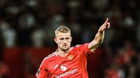 Manchester United akhirnya berhasil mendatangkan Matthijs de Ligt dari bayern Munchen. Kehadiran De Ligt menjadi tambahan berharga untuk lini belakang Manchester United. Absennya Leny Yoro memberikan kesempatan besar kepada De Ligt untuk menjadi bintang baru di Old Trafford. (FOTO: instagram.com/manchesterunited/)
