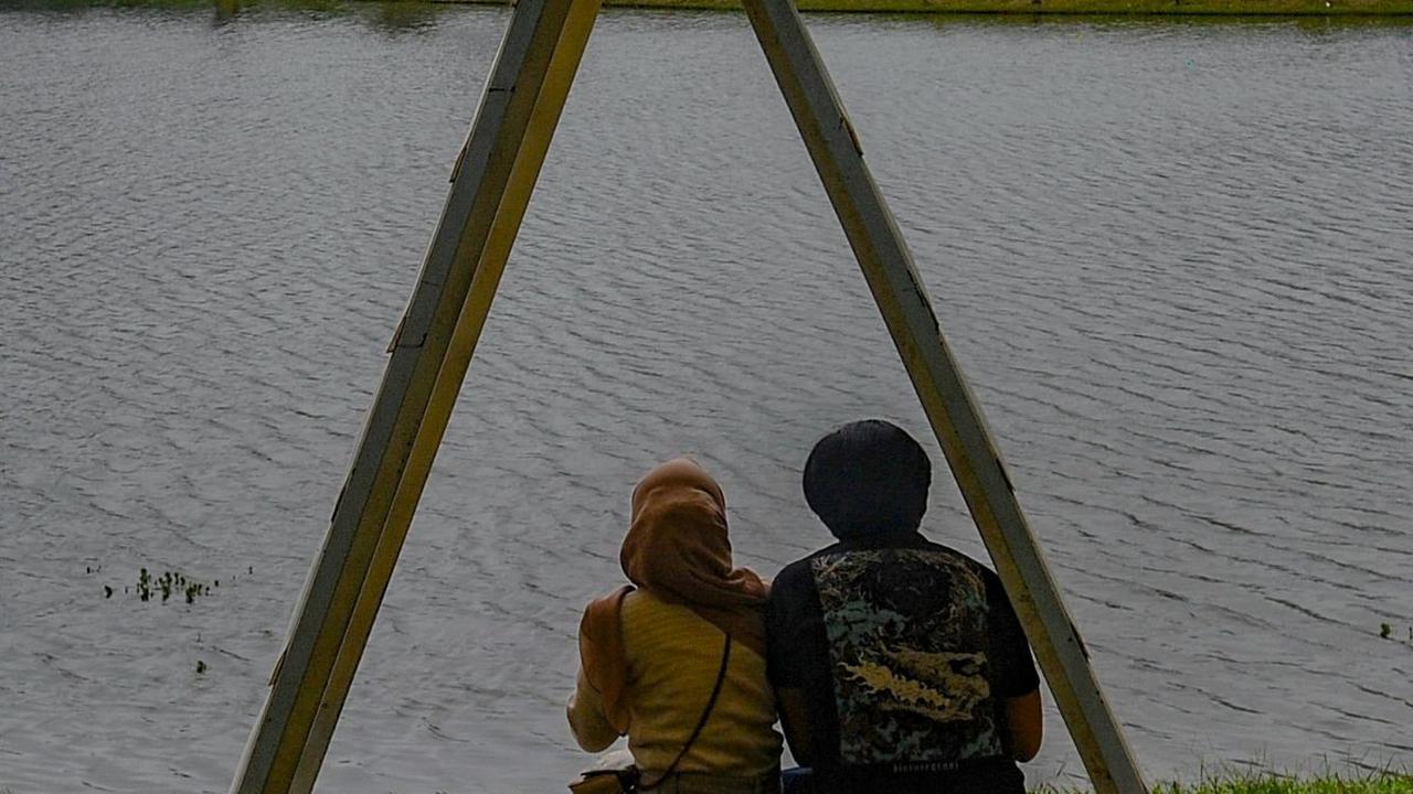 Dibuka sebagai tempat wisata sejak 2019, Telaga Saat menawarkan panorama alam yang menakjubkan dan suasana yang menyejukkan.&nbsp;Foto: Merdeka.com/Arie Basuki