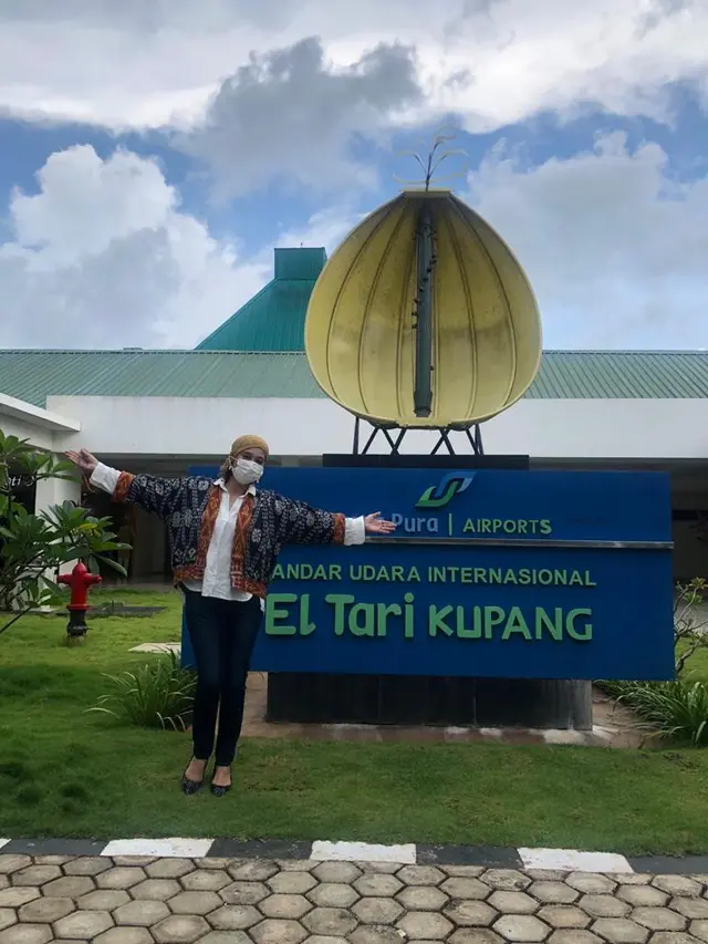 Ayu Azhari