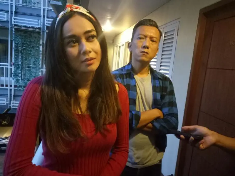 Teuku Rifnu Wikana dan Aura Kasih