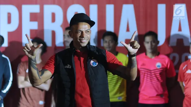 Persija Resmi Kenalkan Kaus Tim Untuk Musim 2018