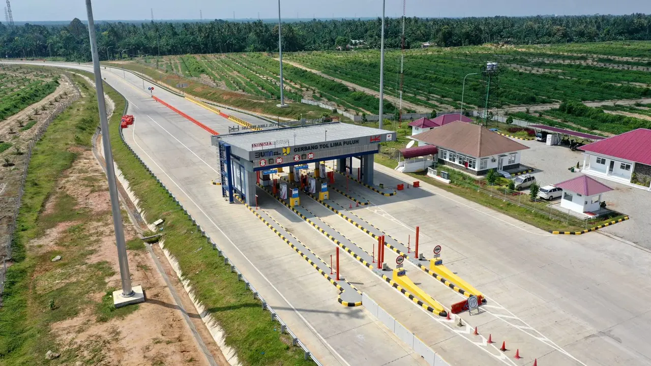 Gerbang Tol Lima Puluh