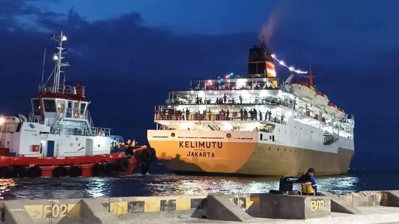 305 Wisatawan Terdampar di Karimunjawa Dijemput Kapal Pelni 27 Desember 2022, Diminta Kumpul di Pelabuhan Jam 3 Sore