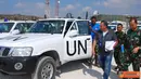 Citizen6, Lebanon Selatan: Tim Fuel Inspection UNIFIL Kapten Smoliner dan Mr. Pierre Tabet dari Austria melakukan pemeriksaan terhadap kendaraan dan peralatan Satgas POM TNI Konga XXV-D/UNIFIL, Minggu (7/10). (Pengirim: Badarudin Bakri)