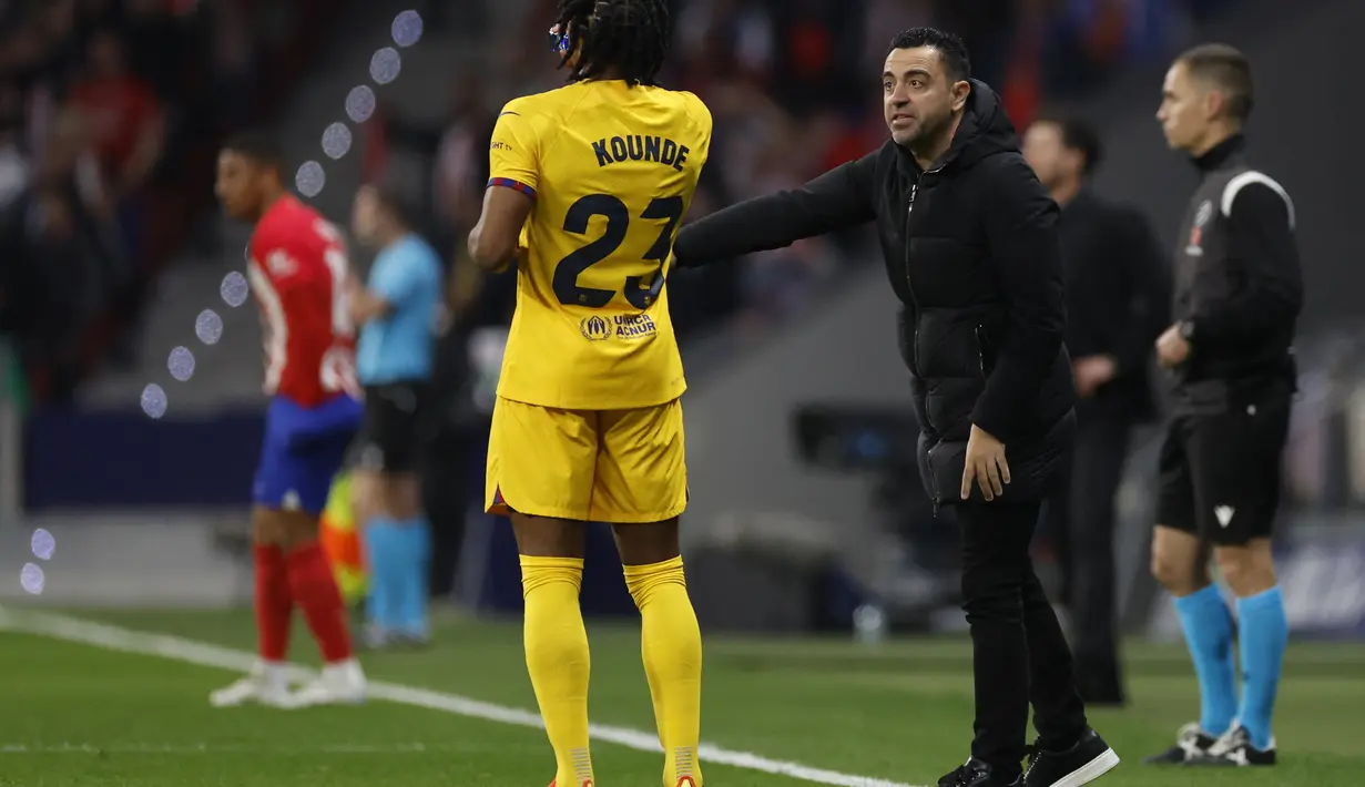 Xavi sempat memutuskan mundur dari kursi pelatih Barcelona pada akhir musim 2023-2024 meski kontraknya masih ada hingga Juni 2025. (OSCAR DEL POZO / AFP)