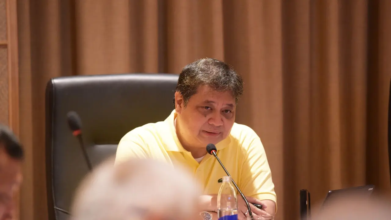 Menteri Koordinator Bidang Perekonomian Airlangga Hartarto memimpin Leaders’ Offsite Meeting (LOM) di Denpasar, Bali, Sabtu (4/2/2023). (Dok Kemenko Perekonomian)