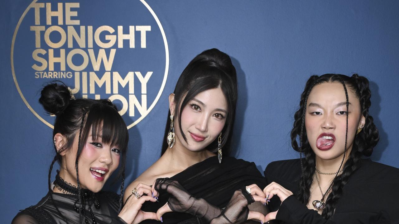 Kpop Demon Hunters: Ejae, Audrey Nuna, and Rei Ami Rock Jimmy Fallon's Stage