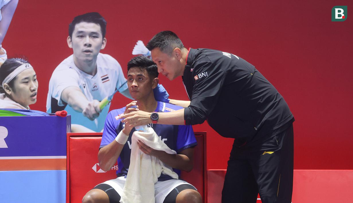Kemenangan ini membawa Alwi melaju ke babak 16 besar Indonesia Open 2025. (Bola.com/M Iqbal Ichsan)