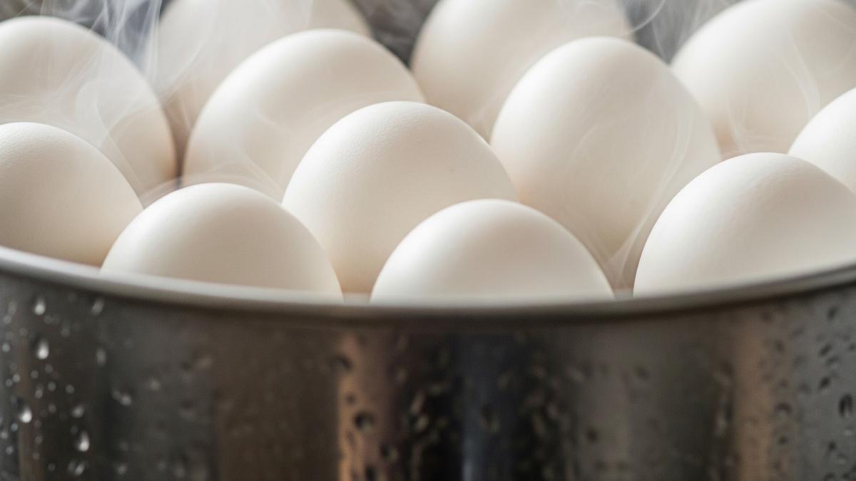 5 Trik Mengukus Telur agar Tidak Pecah dan Mudah Dikupas, Dijamin Berhasil