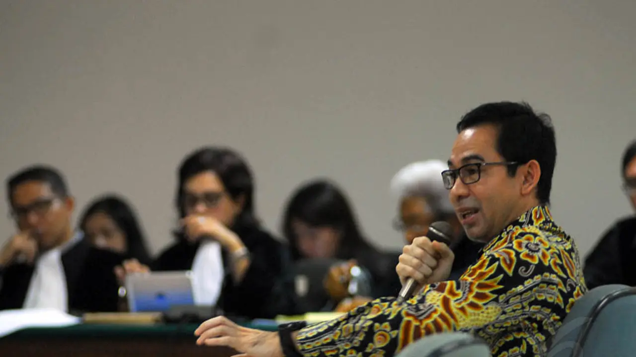 Wawan Gelagapan Dicecar Hakim