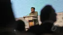 Wapres Jusuf Kalla memberikan pidato pada acara Tropical Landscape Summit (TLS): A Global Investment Opportunity 2015 di Jakarta, Senin (27/4/2015). Greenpeace mendukung pemerintah memasukkan pengelolaan SDA lestari ke RRPJMN. (Liputan6.com/Faizal Fanani)