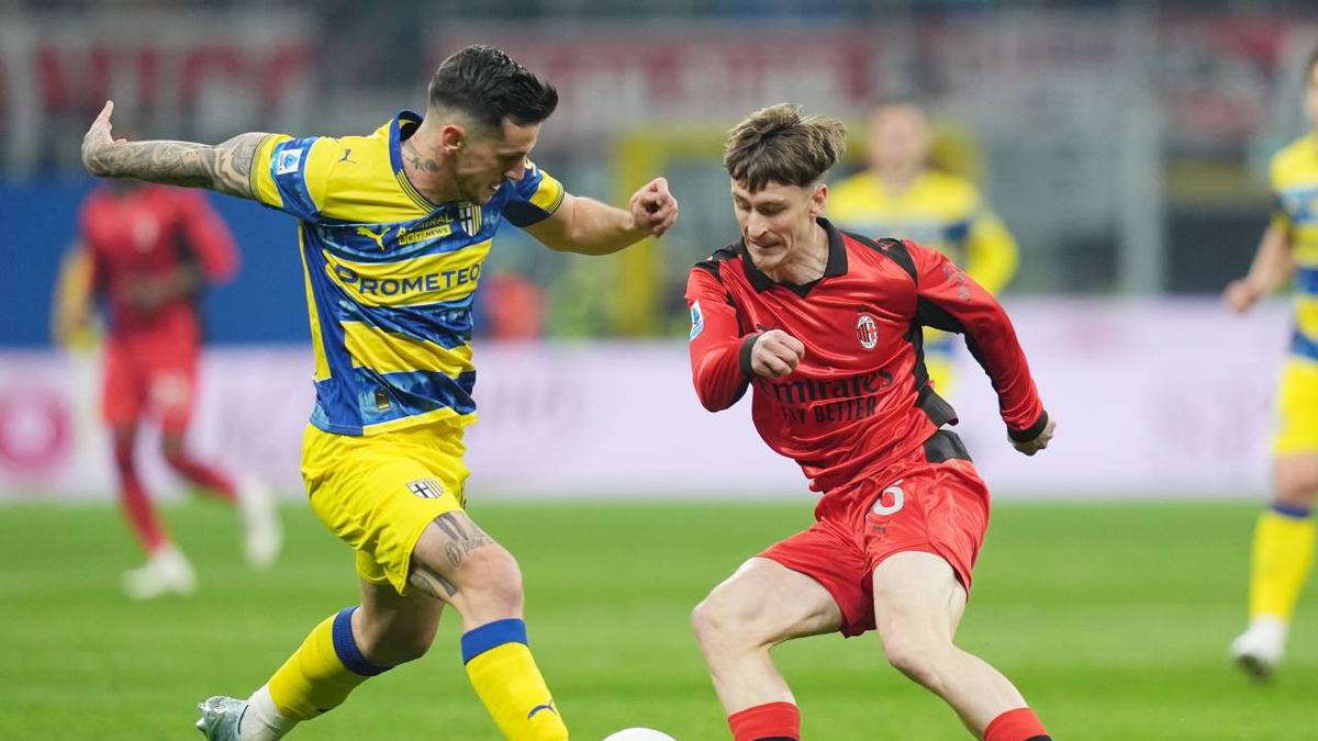 Milan Sial Lawan Parma, Bola Tak Kunjung Masuk dan Kalah Tipis