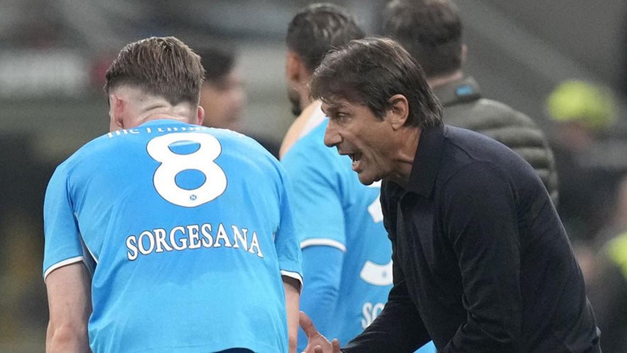 Rambut Antonio Conte dari Masa ke Masa: Tebal, Botak, hingga Kembali Lebat