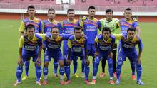 Setelah menjadi nomaden karena berpindah-pindah kota, Persires klub yang berasal dari Rengat ini, menetap di Sukoharjo musim 2014-2015. (Bola.com/Vincesius Sawarno)