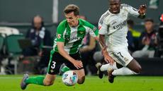 Real Madrid harus puas bermain imbang 1-1 saat bertandang ke markas Real Betis dalam laga lanjutan Liga Spanyol 2025/2026, Jumat (24/04/2026) waktu setempat. (AP Photo/Jose Breton)