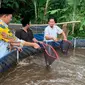 Pimpinan Pusat Serikat Nelayan Nahdlatul Ulama (PP SNNU) melakukan panen perdana budi daya ikan nila dengan sistem bioflok. (Istimewa)