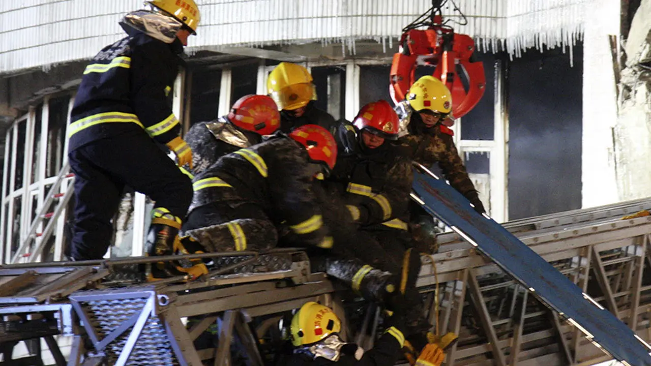Ledakan Gas di Restoran China, 17 Orang Tewas