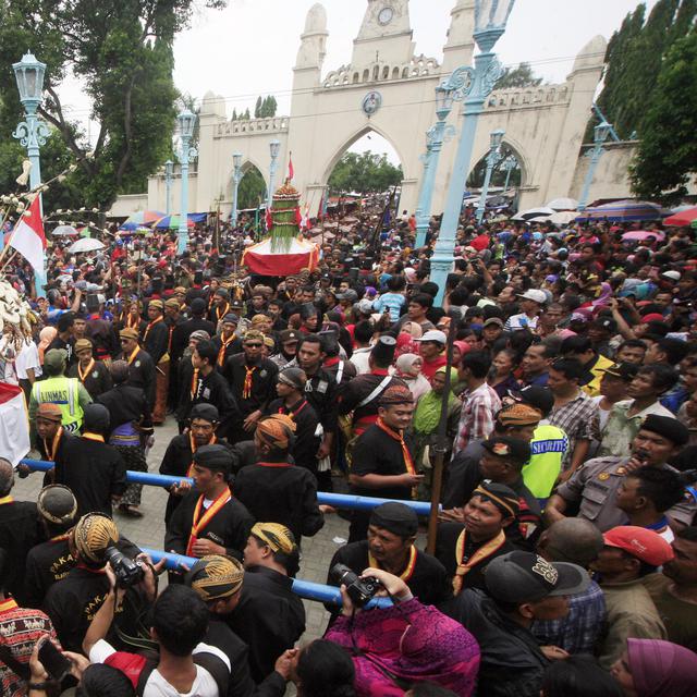 Sejarah Singkat Peringatan Maulid Nabi Muhammad Saw
