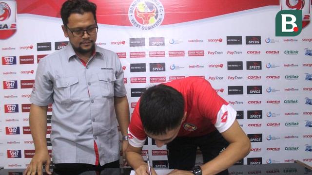 Shukuruli Pulatov Semen Padang