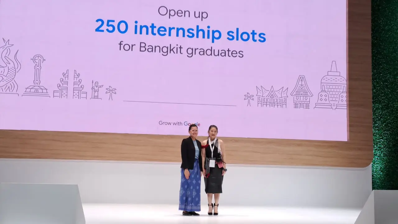 Putri Alam, Direktur Hubungan Pemerintah dan Kebijakan Publik Google Indonesia bersama Monika Rudijono, Managing Director Vidio di ajang Growth With Google Indonesia