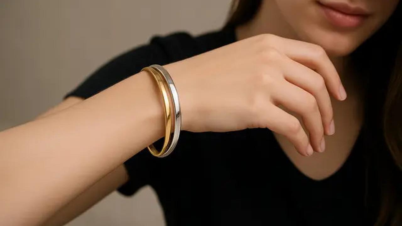 8 Gelang Emas Model Bangle Kekinian 3-5 Gram, Favorit Anak Muda 2025