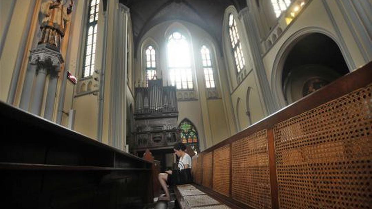 Jelang Natal, Gereja Katedral dipercantik