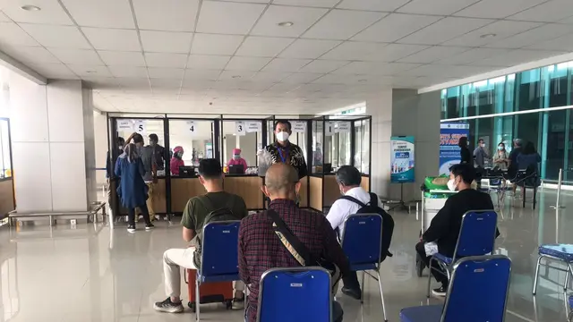 Situasi layanan GeNose C-19 di Bandara Juanda Surabaya pada Kamis 1 April 2021