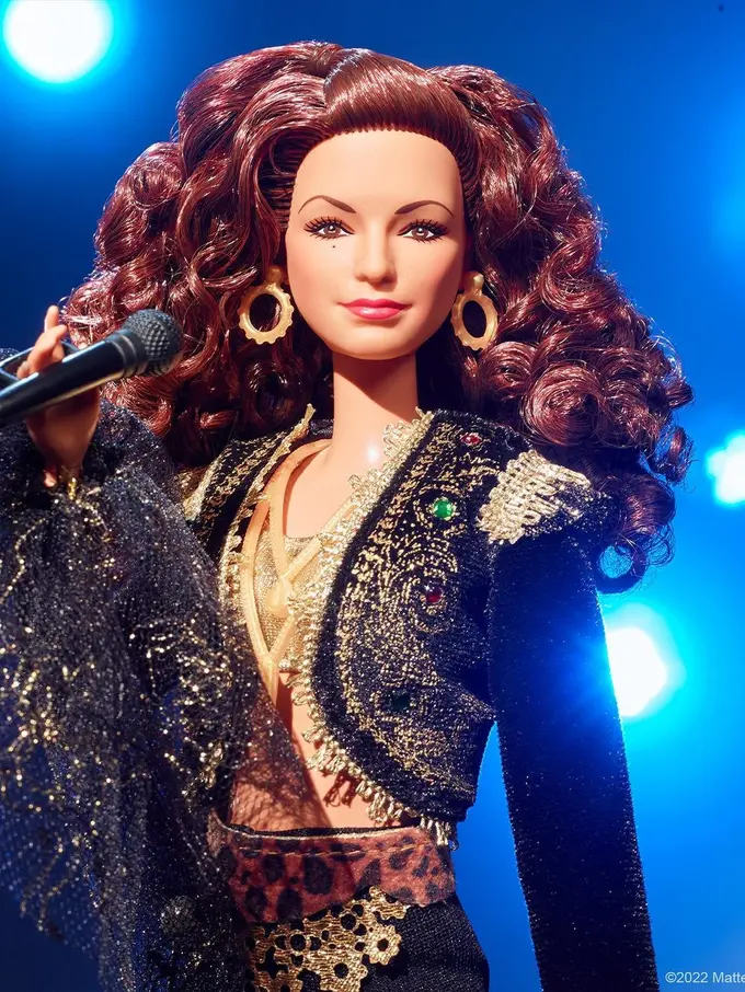 Boneka Barbie Gloria Estefan
