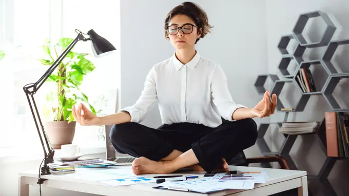 Rahasia Gen Z Hindari Burnout, Kerja Produktif Tanpa Mengorbankan Hidup Pribadi