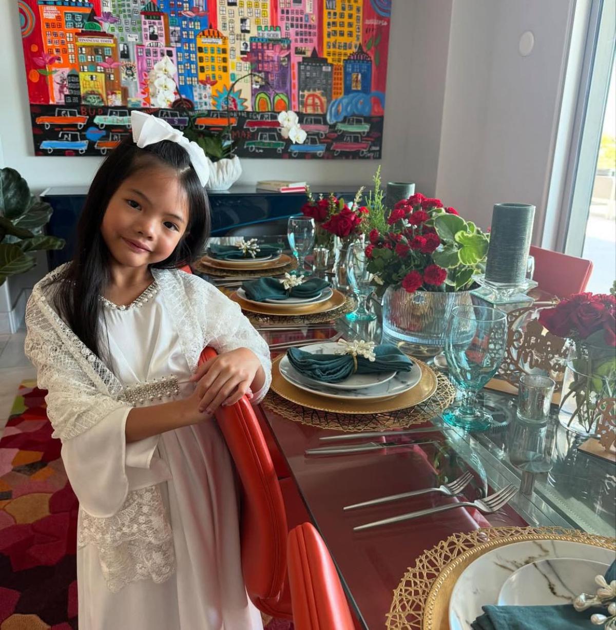 5 Potret Farah Quinn Berbuka Puasa Bareng Keluarga di Arizona, Es Teler Jadi Menu Andalan
