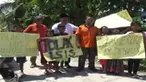 Warga merasa kecolongan, karena Ardi ternyata telah tinggal di desa mereka selama tiga tahun.